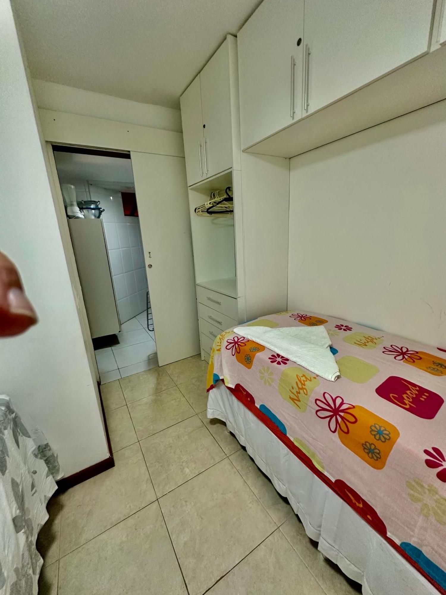 Flat Guarajuba 4 Quartos Terreo A Beira Mar - Pe Na Areia - Governanca Com Arrumadeira E Wi Fi Inclusos Camassari Exteriör bild