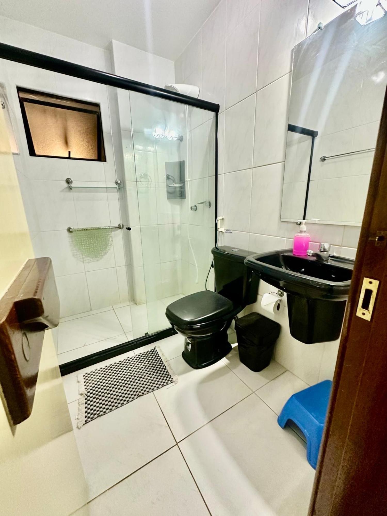 Flat Guarajuba 4 Quartos Terreo A Beira Mar - Pe Na Areia - Governanca Com Arrumadeira E Wi Fi Inclusos Camassari Exteriör bild